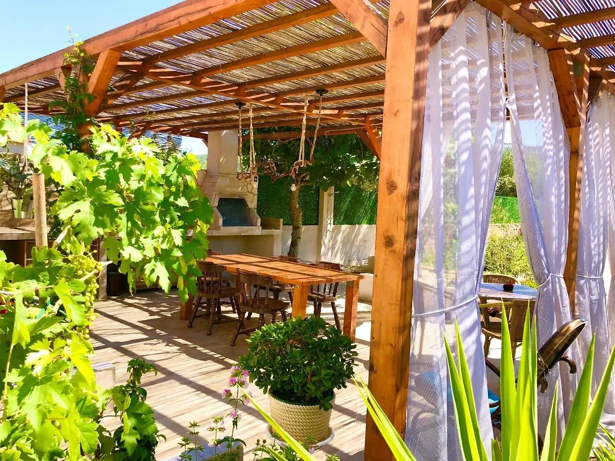 הוילה Mrljane House Gita